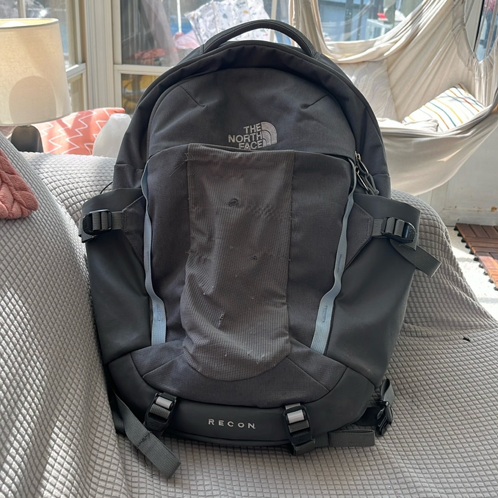 Women’s Recon NORTHFACE Backpack